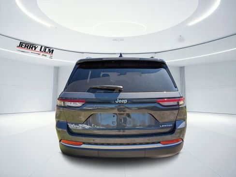 New 2026 Jeep Grand Cherokee Limited image 4