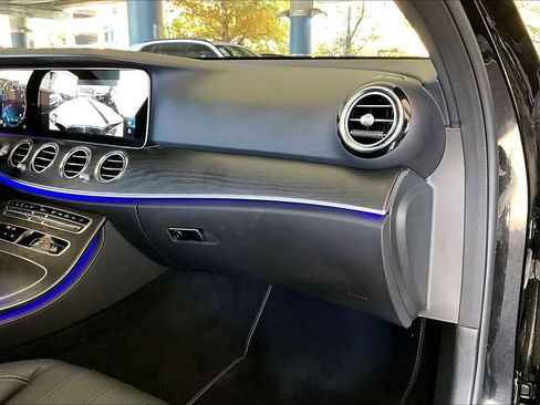 Used 2023 Mercedes-Benz E 450 4MATIC Sedan image 18