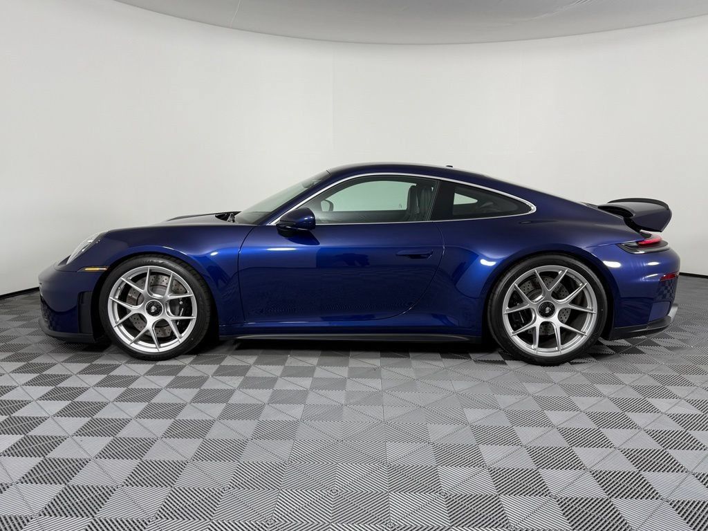 Used 2026 Porsche 911 GT3 RWD image 2