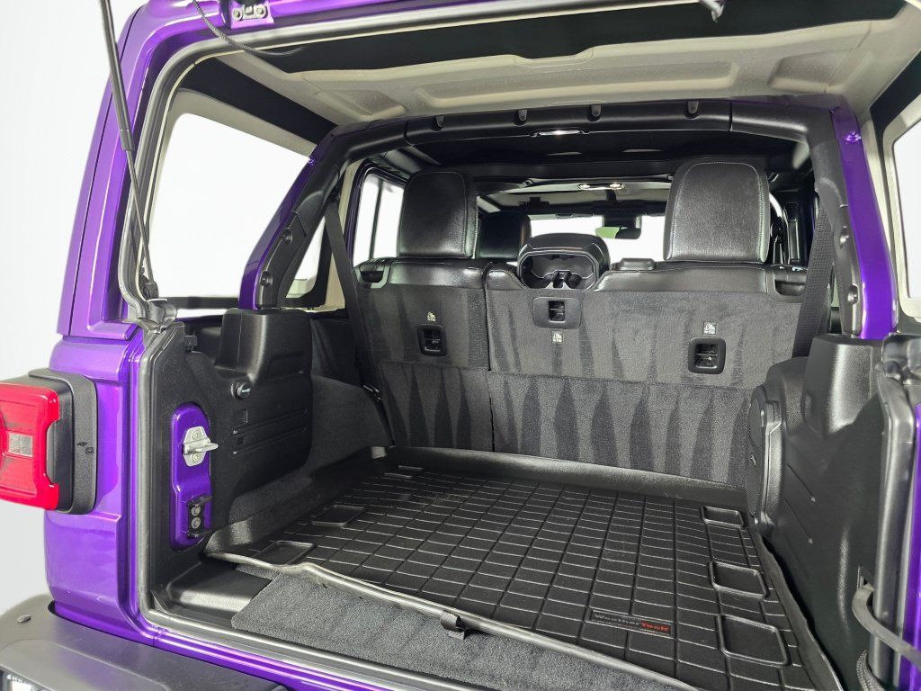 Used 2023 Jeep Wrangler Unlimited Rubicon 392 w/ Xtreme Recon 35" Tire Package AWD/4WD image 25