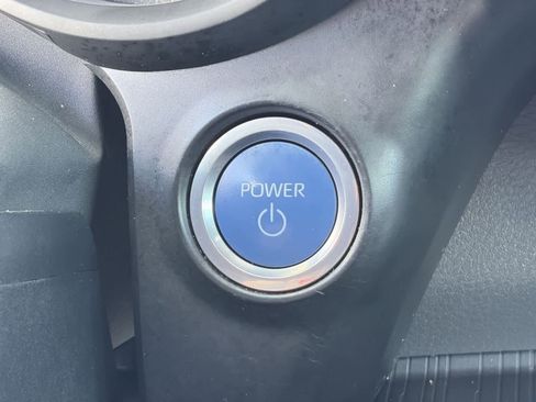 Certified 2023 Toyota Sienna XSE image 26