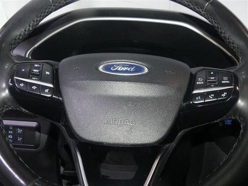 Used 2022 Ford Escape SE w/ Cold Weather Package AWD/4WD image 30