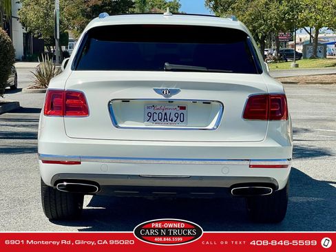 Used 2018 Bentley Bentayga AWD/4WD image 5