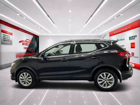 Used 2021 Nissan Rogue Sport SV AWD/4WD image 4