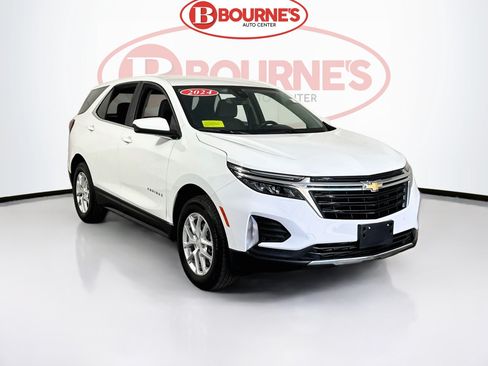 Used 2024 Chevrolet Equinox LT w/ LPO, Floor Liner Package AWD/4WD image 1