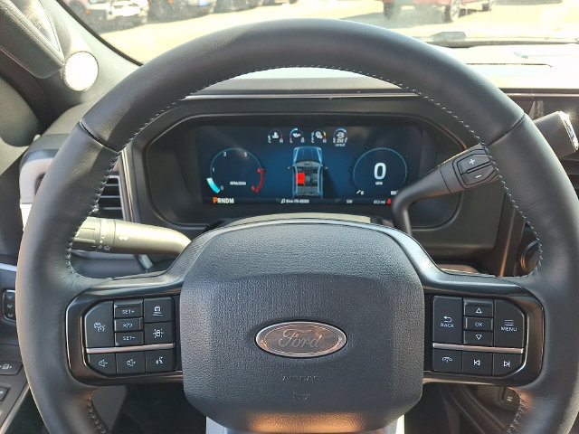 Used 2025 Ford F250 Platinum AWD/4WD image 19