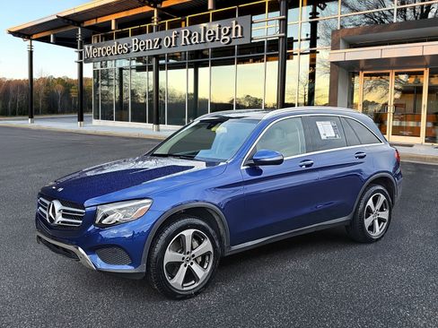 Used 2018 Mercedes-Benz GLC 300 image 1