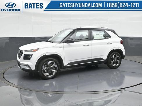 New 2025 Hyundai Venue Limited image 7
