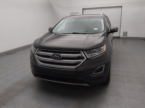 Used 2015 Ford Edge Titanium w/ Technology Package AWD/4WD image 15
