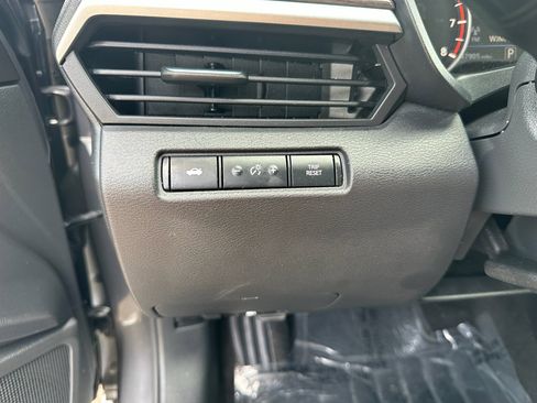 Used 2024 Nissan Altima 2.5 SV image 20