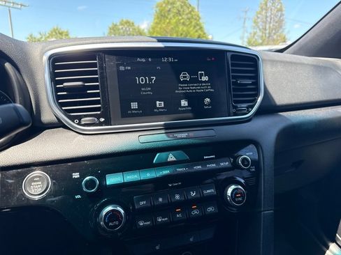 Used 2022 Kia Sportage Nightfall Edition w/ Nighfall AWD Premium Package image 11
