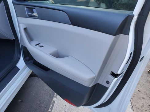 Used 2019 Hyundai Sonata SE image 21