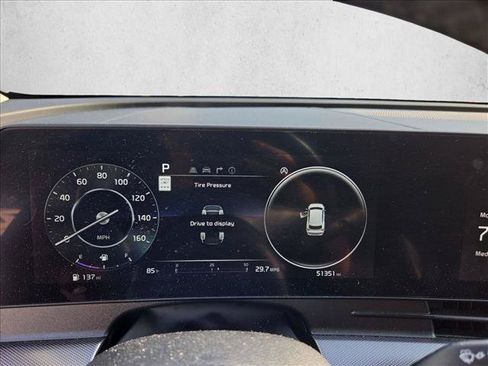 Used 2023 Kia Sportage SX FWD image 9