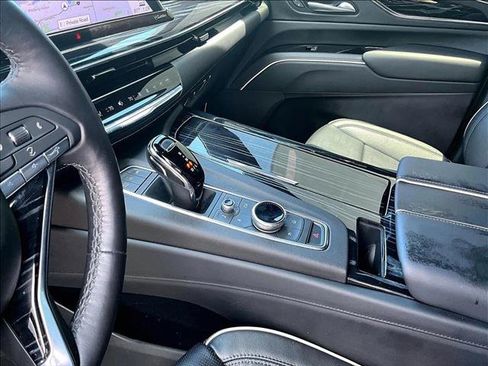 Used 2022 Cadillac Escalade ESV Sport w/ Touring Package RWD image 15