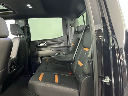 Used 2024 GMC Sierra 1500 AT4 w/ AT4 Premium Package image 29