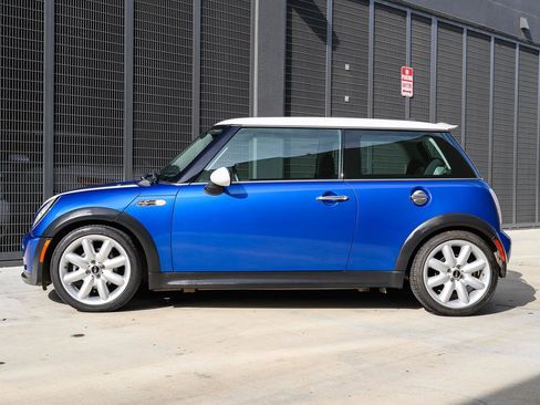 Used 2005 MINI Cooper S image 6