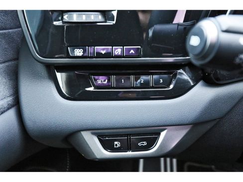 Used 2024 Lexus RX 500h F Sport image 21