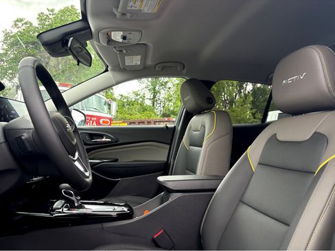 New 2026 Chevrolet Trax ACTIV w/ Driver Confidence Package FWD image 14