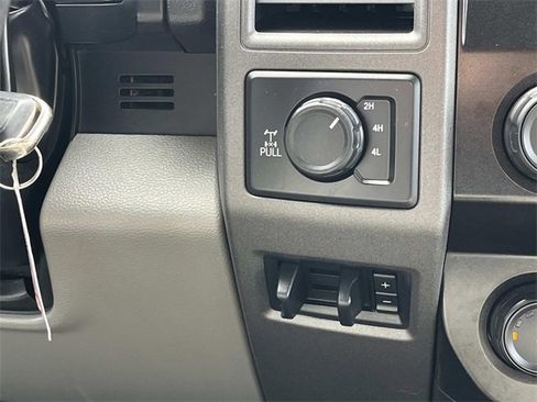 Used 2020 Ford F350 XL w/ Power Equipment Group image 15