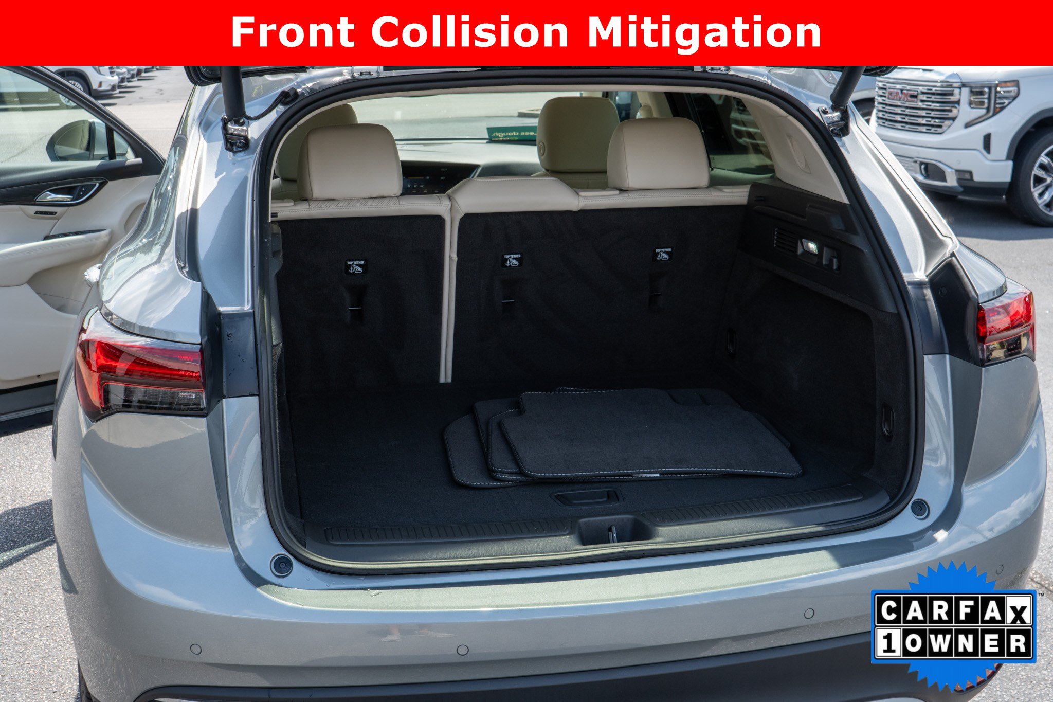 Used 2023 Buick Envision Essence AWD/4WD image 32