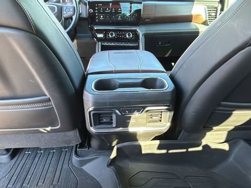 Used 2024 GMC Sierra 2500 Denali Ultimate w/ Max Trailering Package image 21