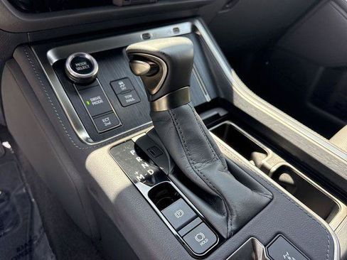 Certified 2025 Lexus GX 550 w/ Cold Area Package AWD/4WD image 20