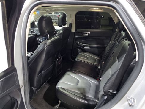Used 2018 Ford Edge Titanium w/ Equipment Group 301A FWD image 26