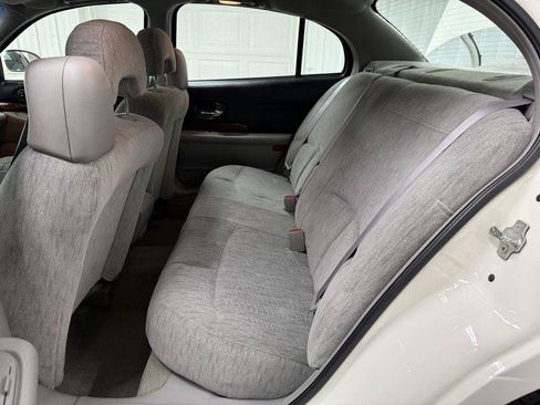Used 2004 Buick Le Sabre Custom FWD image 26