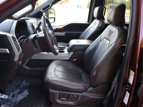 Used 2017 Ford F450 King Ranch w/ King Ranch Ultimate Package AWD/4WD image 19