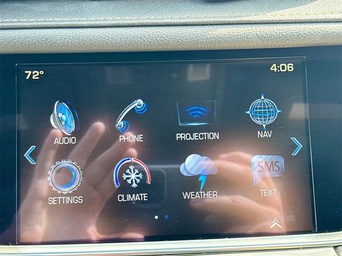 Used 2018 Cadillac XT5 Luxury image 16