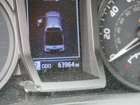 Used 2017 Toyota Tacoma TRD Pro image 5