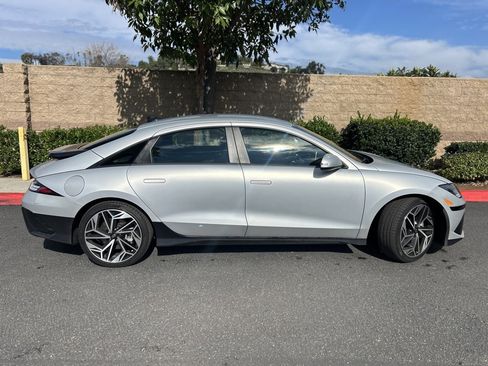 Used 2023 Hyundai Ioniq 6 SEL image 9