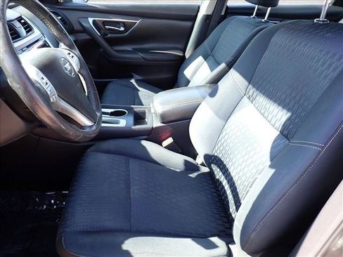 Used 2017 Nissan Altima 2.5 SV FWD image 10