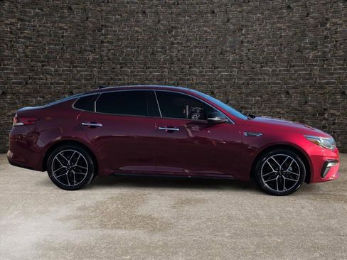 Used 2020 Kia Optima SE image 3