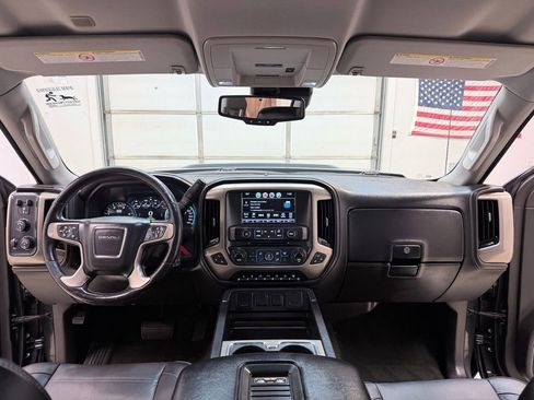Used 2018 GMC Sierra 3500 Denali w/ Duramax Plus Package image 22