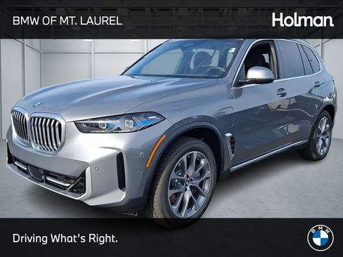 New 2026 BMW X5 xDrive50e image 1