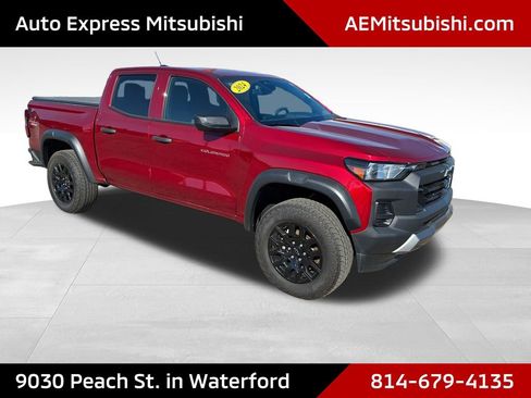 Used 2024 Chevrolet Colorado Trail Boss w/ Advanced Trailering Package AWD/4WD image 1