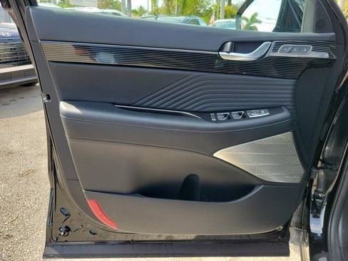 Used 2024 Hyundai Palisade Calligraphy AWD/4WD image 14