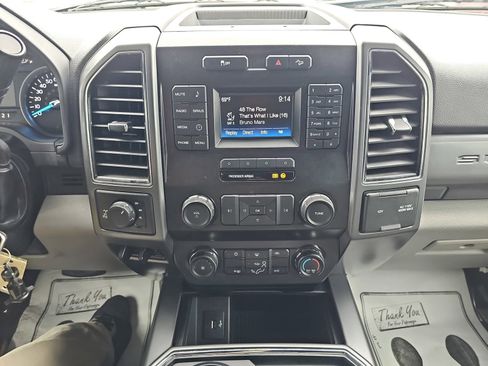 Used 2019 Ford F250 XLT w/ XLT Value Package AWD/4WD image 17