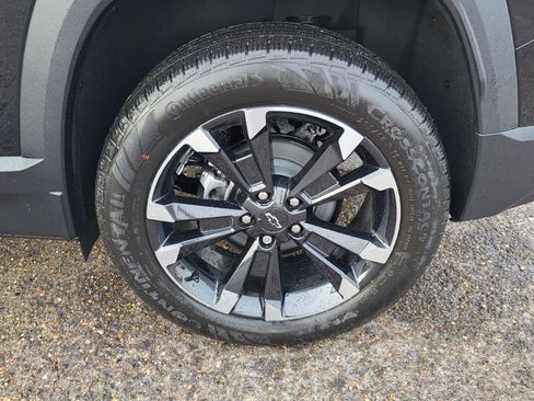 New 2026 Chevrolet Equinox RS w/ Convenience Package III FWD image 20