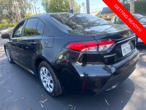 Used 2020 Toyota Corolla LE w/ Carpet Mat Package (TMS) FWD image 4