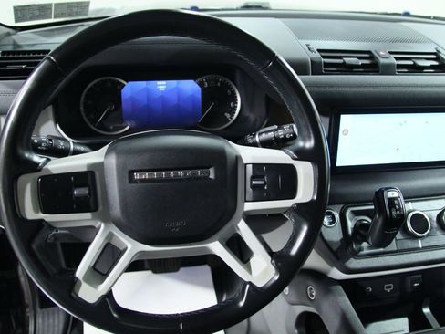 Used 2023 Land Rover Defender 110 S AWD/4WD image 19