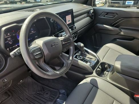 Used 2024 Chevrolet Colorado Trail Boss w/ Advanced Trailering Package AWD/4WD image 16