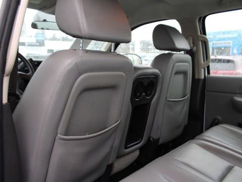 Used 2008 Chevrolet Silverado 3500 W/T image 19