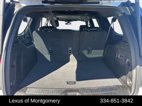 Used 2022 GMC Yukon XL Denali image 23