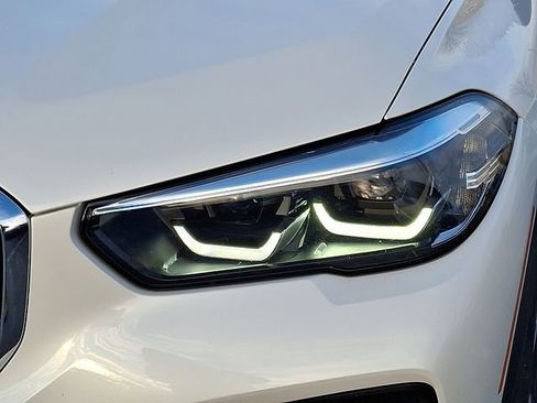 Certified 2023 BMW X5 xDrive40i w/ Premium Package image 9