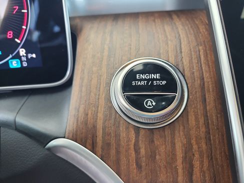 Used 2026 Mercedes-Benz GLC 300 image 27