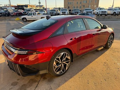 Used 2023 Hyundai Ioniq 6 SEL image 4