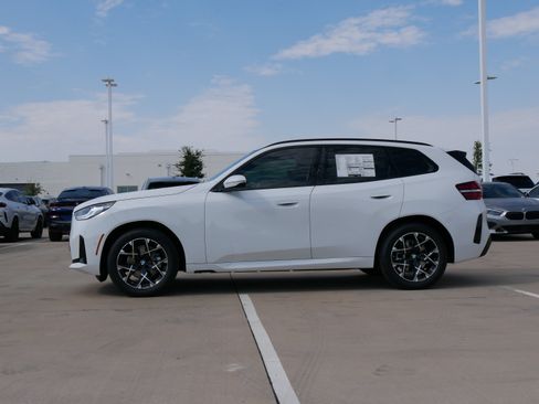 New 2026 BMW X3 xDrive30i w/ M Sport Package AWD/4WD image 5