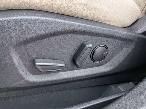 Used 2024 Ford Edge Titanium w/ Equipment Group 301A AWD/4WD image 13